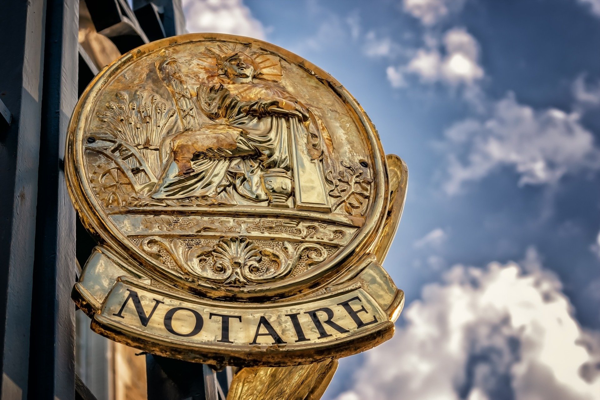 Lire la suite à propos de l’article Quai des Notaires : mon notaire en ligne et c&rsquo;est gratuit !